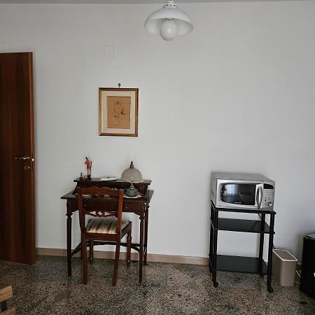 Appartamento I Girasoli กร็อตตาเย ภายนอก รูปภาพ